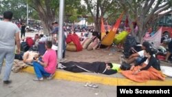Retornados venezolanos en uno de los campamentos para la cuarentena.