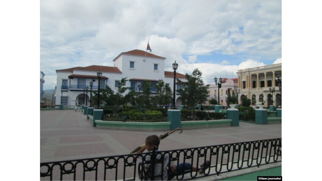 Foto Ridel Brea / Parque Céspedes Mayo 2014