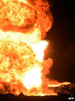 El fuego tras la explosión en el oleoducto mexicano de Tlahuelilpan, en el estado de Hidalgo.