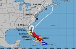 Pronóstico de trayectoria de huracán Isaías para los próximos días. (NHC)