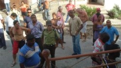 Distribuyen octavillas en Palma Soriano