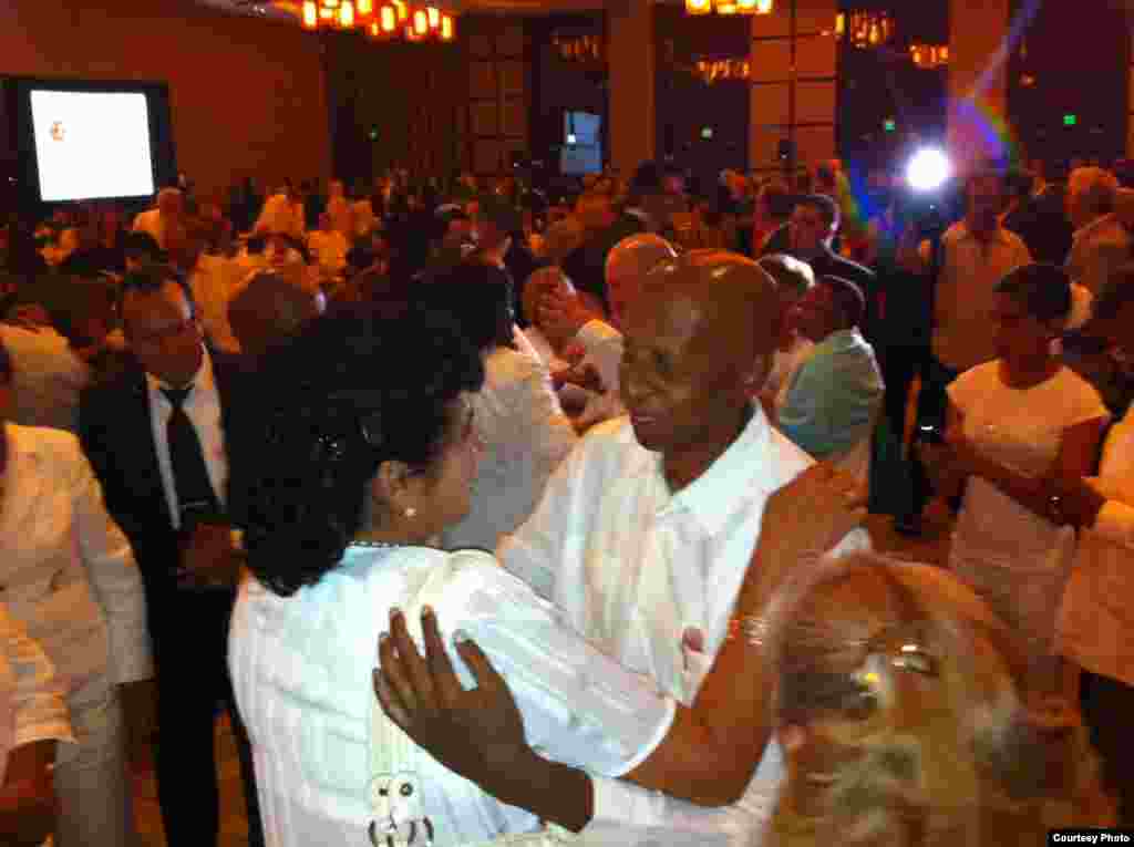 Guillermo Fariñas y Berta Soler 