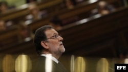 - El líder del PP y presidente del Gobierno en funciones, Mariano Rajoy, durante su intervención en el debate de su investidura, esta tarde en la Cámara Baja. 