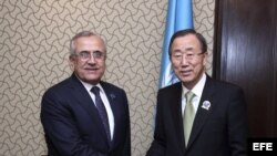 KUWAIT. Reunión del presidente libanés, Michel Suleiman, con el secretario general de la ONU, Ban ki-Moon, durante la Conferencia de Donantes