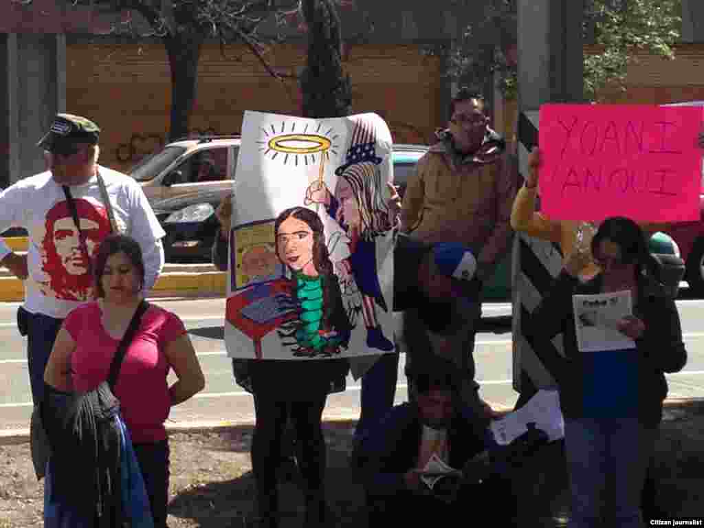 Protestas afuera de la SIP, Puebla, México