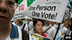 Archivo - Manifestantes toman las calles de Hong Kong, China. 