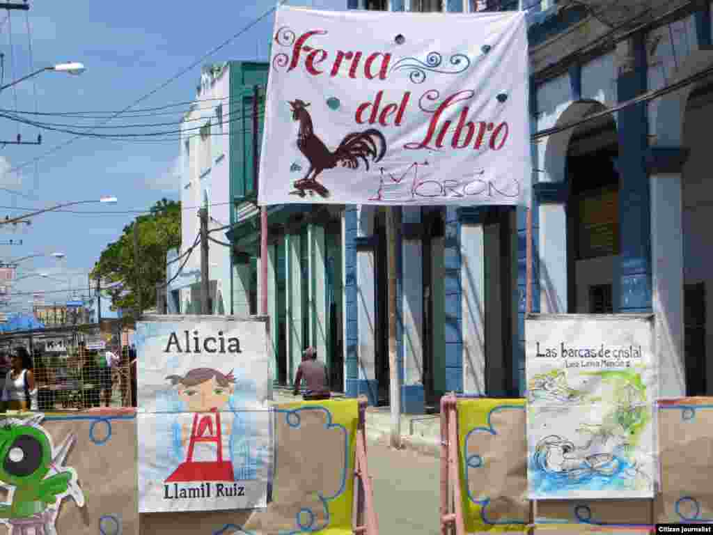 Reporta Cuba foto NIlo Alejandro Feria del Libro en Moron