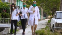 Médicos cubanos reaccionan a declaraciones oficiales sobre casos de coronavirus.