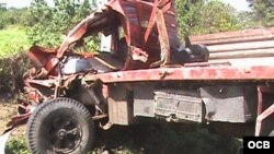 Uno de los dos camiones involucrados en el accidente