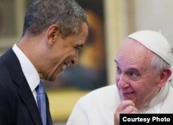 Dos cardenales persuadieron a Francisco de hablar con Obama sobre Cuba en marzo 2014.