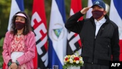 Daniel Ortega y Rosario Murrillo, presidente y vicepresidenta de Nicaragua. (Cesar PEREZ / PRESIDENCIA NICARAGUA / AFP)