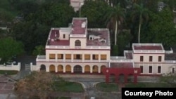 ¿El Hotel Nacional? No, la casa de visita del Partido Comunista de Cuba en Camagüey.