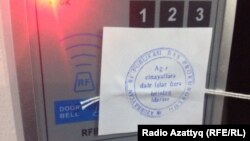Sede de Radio Libertad en Bakú tras ser sellada.