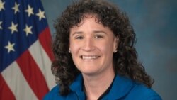 1800 Online con noticias sobre Serena Auñón-Chancellor, primera mujer de origen cubano que irá al espacio, y otros temas de interes