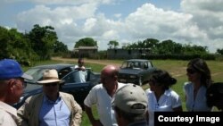 Visitando Cuba los representantes de Oikos