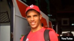 El pitcher pinero Héctor Mendoza durante su participación en el Mundial Juvenil de Taiwán 2009