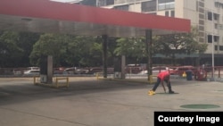 Crisis en Venezuela deja a las gasolineras sin combustible.