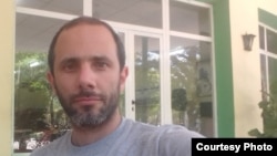 Henry Constantín Ferreiro es el director de la publicación independiente  La Hora de Cuba.