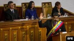El presidente de Venezuela, Nicolás Maduro, rinde cuentas ante la nueva Asamblea Nacional dominada por la oposición.