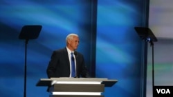 Mike Pence, candidato republicano a la vicepresidencia, habla en la Convención de Ohio.