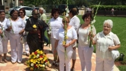 Damas de Blanco en el exilio marchan en apoyo a Damas en Cuba