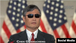 El disidente chino Chen Guangcheng, durante la Convención Nacional Republicana.