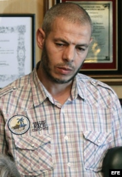 Lachen Ikassrien, expreso de Guantánamo que es el principal líder de la célula desmantelada por la Policía Nacional Española.