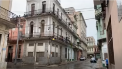 Peligro de derrumbe: "Vivo un edificio declarado inhabitable hace diez años"