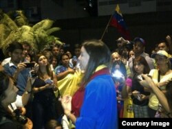 Maria Corina con los venezolanos residentes en Brasil