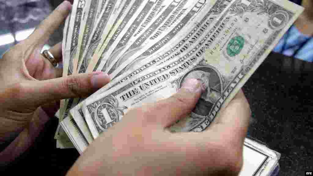 Se elimina el límite de $2.000 para remesas hacia Cuba por trimestre, así como el máximo de efectivo que podía ser llevado a la isl