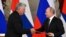 Cuba es uno de los aliados más cercanos de Rusia en América Latina / En la imagen  Vladímir Putin y Miguel Díaz-Canel (Alexander NEMENOV / AFP)