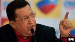 Hugo Chávez, habla el 9 de julio de 2012, durante su primera rueda de prensa como candidato a la reelección en las elecciones del 7 de octubre, en Caracas (Venezuela).
