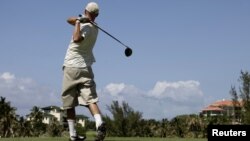 Golf, El gobierno cubano tiene ambiciosos planes turísticos y además prevé construir parques temáticos, marinas y pistas para carreras de automóviles.