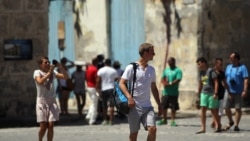 Programas de desarrollo para jóvenes cubanos