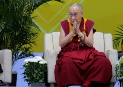 Dalai Lama, principal Autoridad Espiritual del Tíbet durante una ceremonia en el exilio