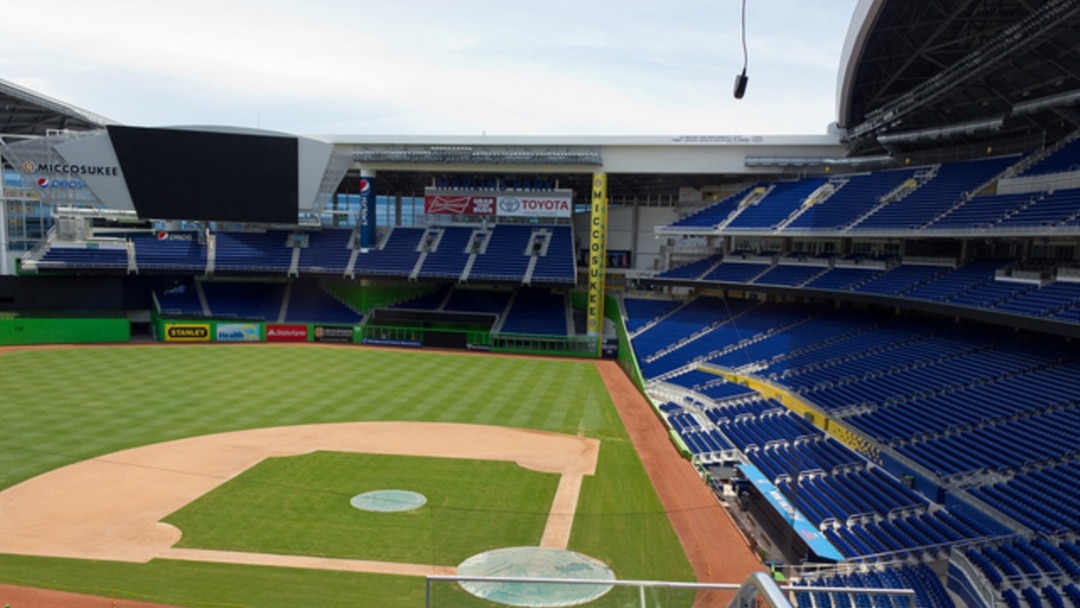 Acercan los muros de los jardines del Marlins Park