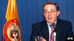Fotografía de archivo del expresidente de Colombia, Álvaro Uribe .