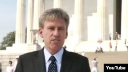 El Embajador de EE.UU. en Libia, Christopher Stevens, pereció en el ataque