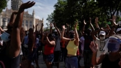 Hospitales colapsados, apagones, falta de agua y COVID aumentan descontento popular en Cuba