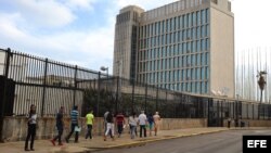 Vista de la Embajada de EEUU en La Habana. 