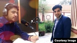 Dos de los periodistas asesinados en Kabul, Sabawoon Kakar (izq.) y Abadullah Hananzai, trabajaban para la BBG.