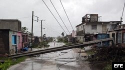 Irma se aleja de Cuba con inundaciones en La Habana al encaminarse a Florida