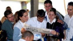 Denuncian relaciones amorosas entre estudiantes y maestros en internados cubanos