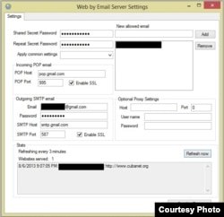 Este es el panel del servidor, donde se configuran los emails.