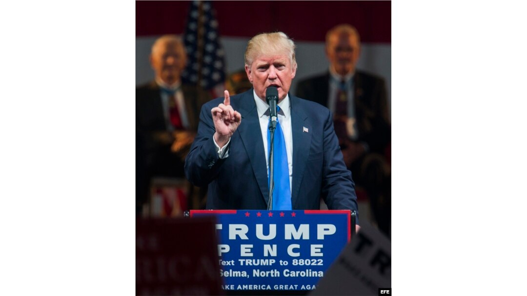 Trump hace campaña en Reno, Nevada.