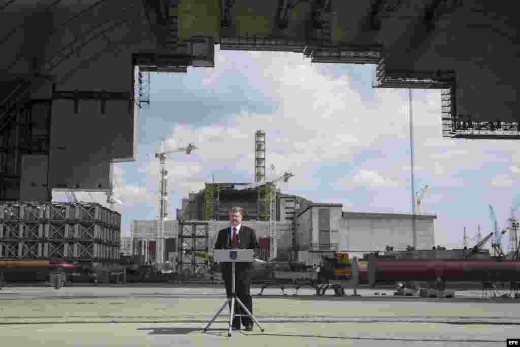 Discurso de Petro Poroshenko en el acto de recordación por el aniversario 29 de Chernobil.