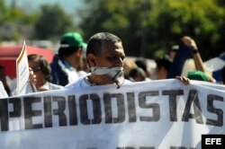 Archivo/Periodistas hondureños abogan porque se esclarezcan los asesinatos de comunicadores y el cese de intimidacion a la libertad de prensa