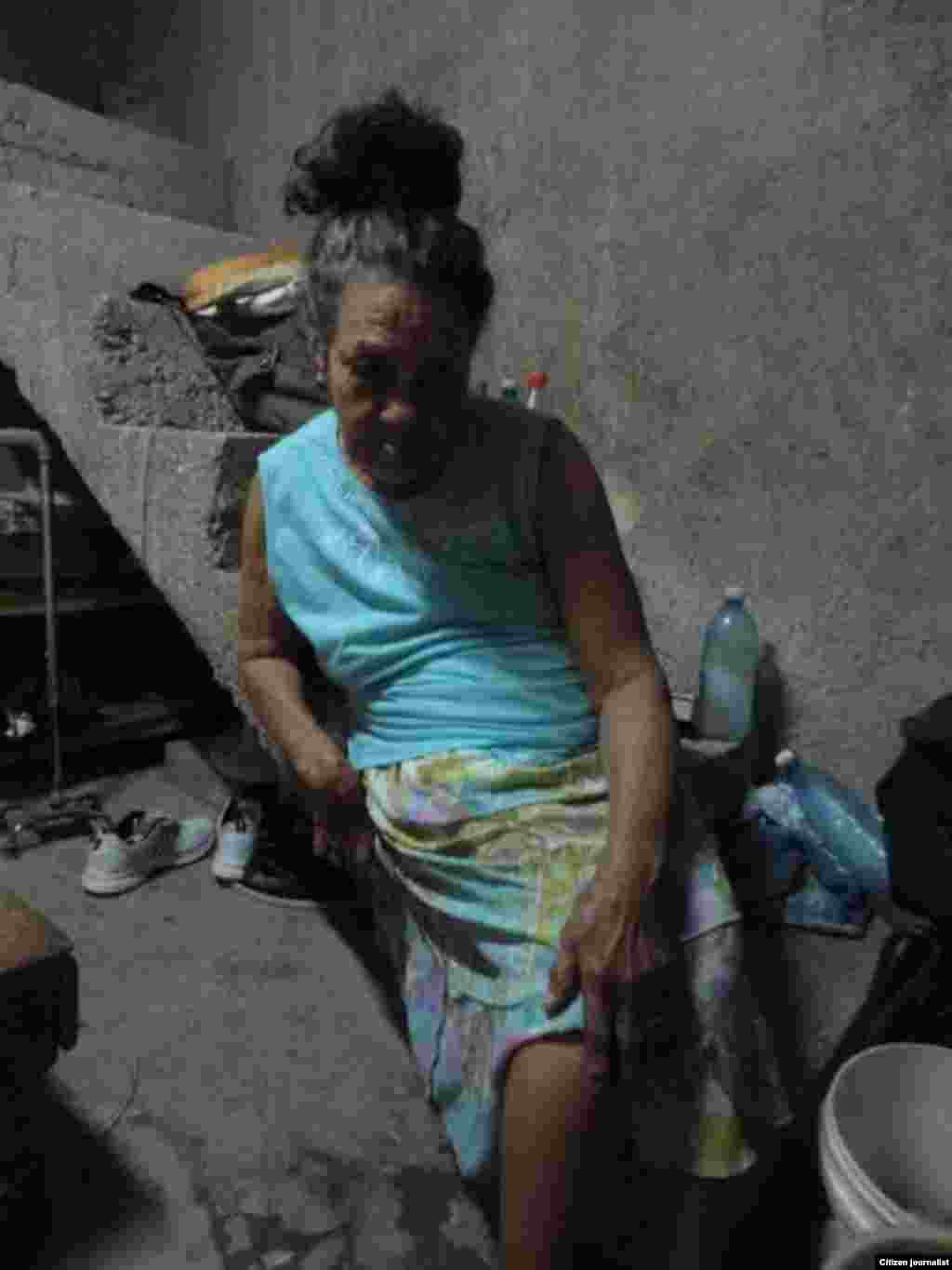 Daneibys de la Celda Duany, nos muestra la vida de Candelaria Díaz Gómez una residente en la cuartearía cita en calle García Roco entre calle A y Emiliano Agüero Varona Rpto Beneficiencia de Camagüey.