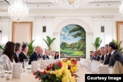 Almuerzo con el premier Lee en Istana