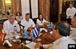 El ministro español de Exteriores, Alfonso Dastis, se reúne con su homólogo cubano Bruno Rodríguez